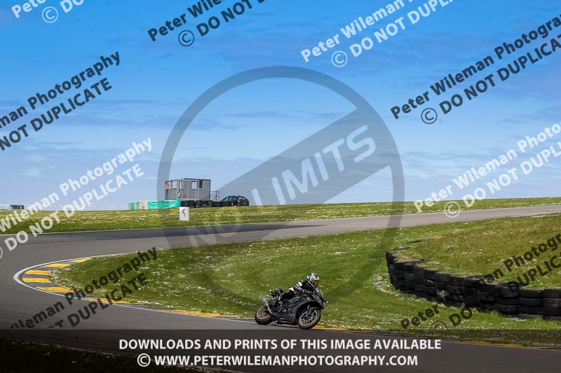 anglesey no limits trackday;anglesey photographs;anglesey trackday photographs;enduro digital images;event digital images;eventdigitalimages;no limits trackdays;peter wileman photography;racing digital images;trac mon;trackday digital images;trackday photos;ty croes